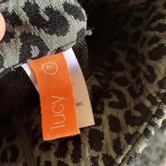 Lucy - Picture 4 of 4